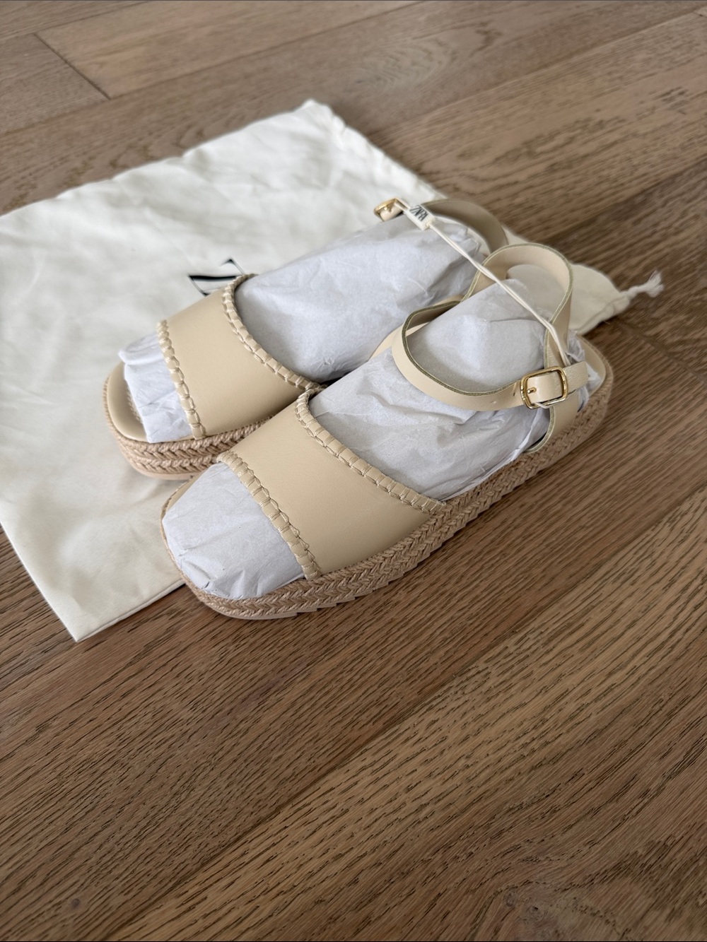Zara Cream Kids Espadrille Platform Sandals with Gold Buckle